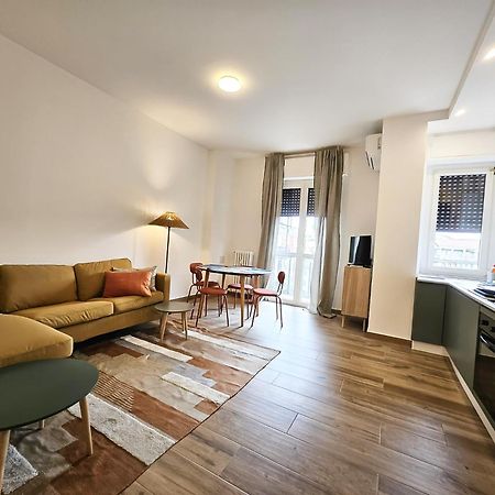 Hbhall Linate Apartment ミラノ エクステリア 写真