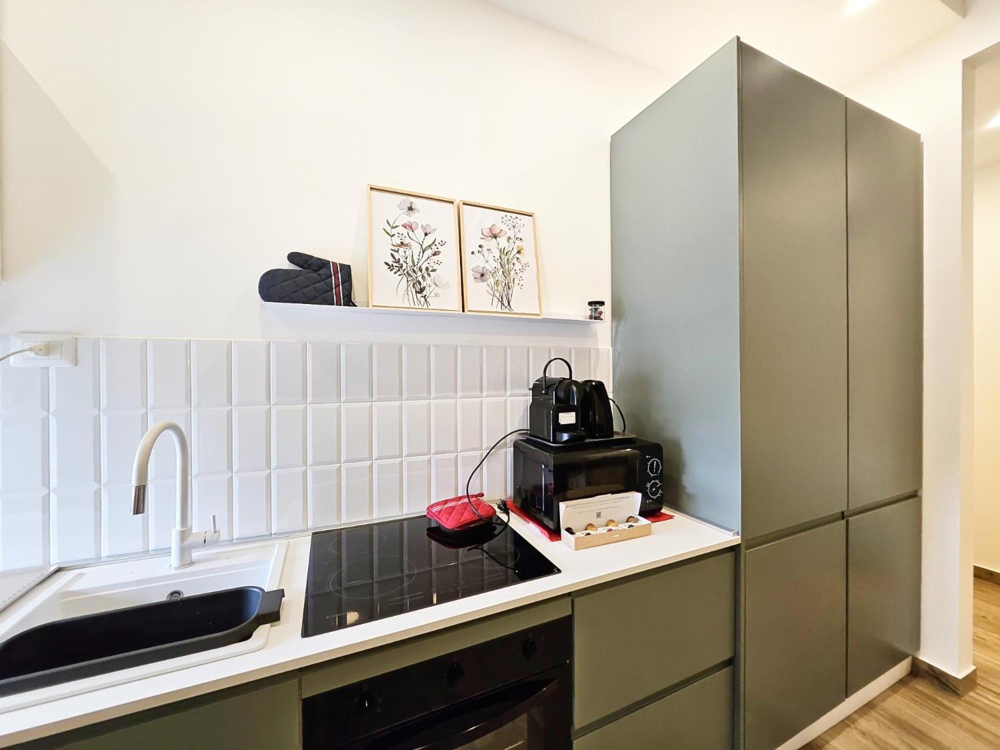 Hbhall Linate Apartment ミラノ エクステリア 写真